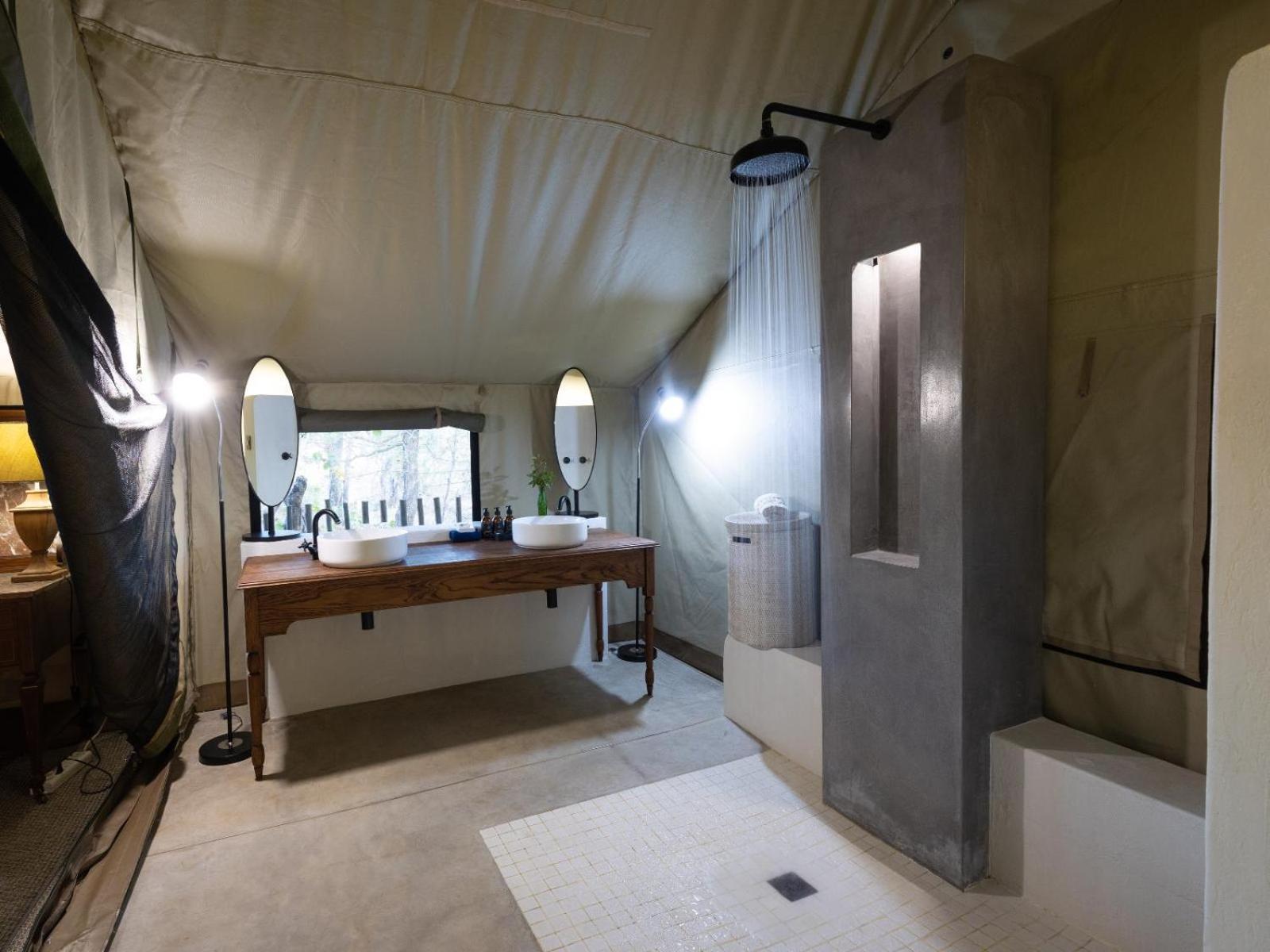 Kwambili Game Lodge Thornybush Game Reserve Bilik gambar
