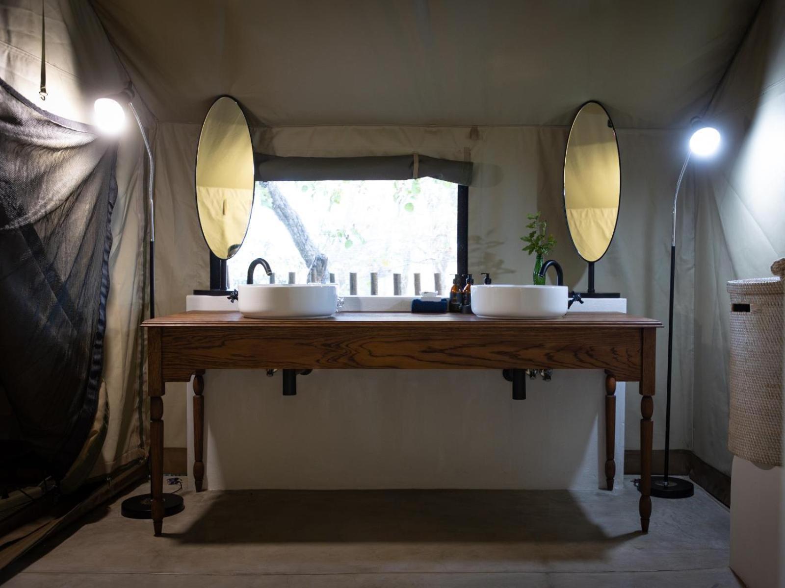Kwambili Game Lodge Thornybush Game Reserve Bilik gambar